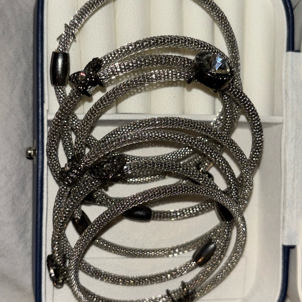 Elegant Silver and Hematite Bracelet Set